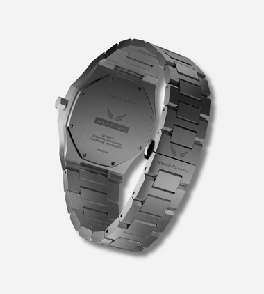 Aria Quartz Watch worn on wrist – elegant men's watch in Dubai