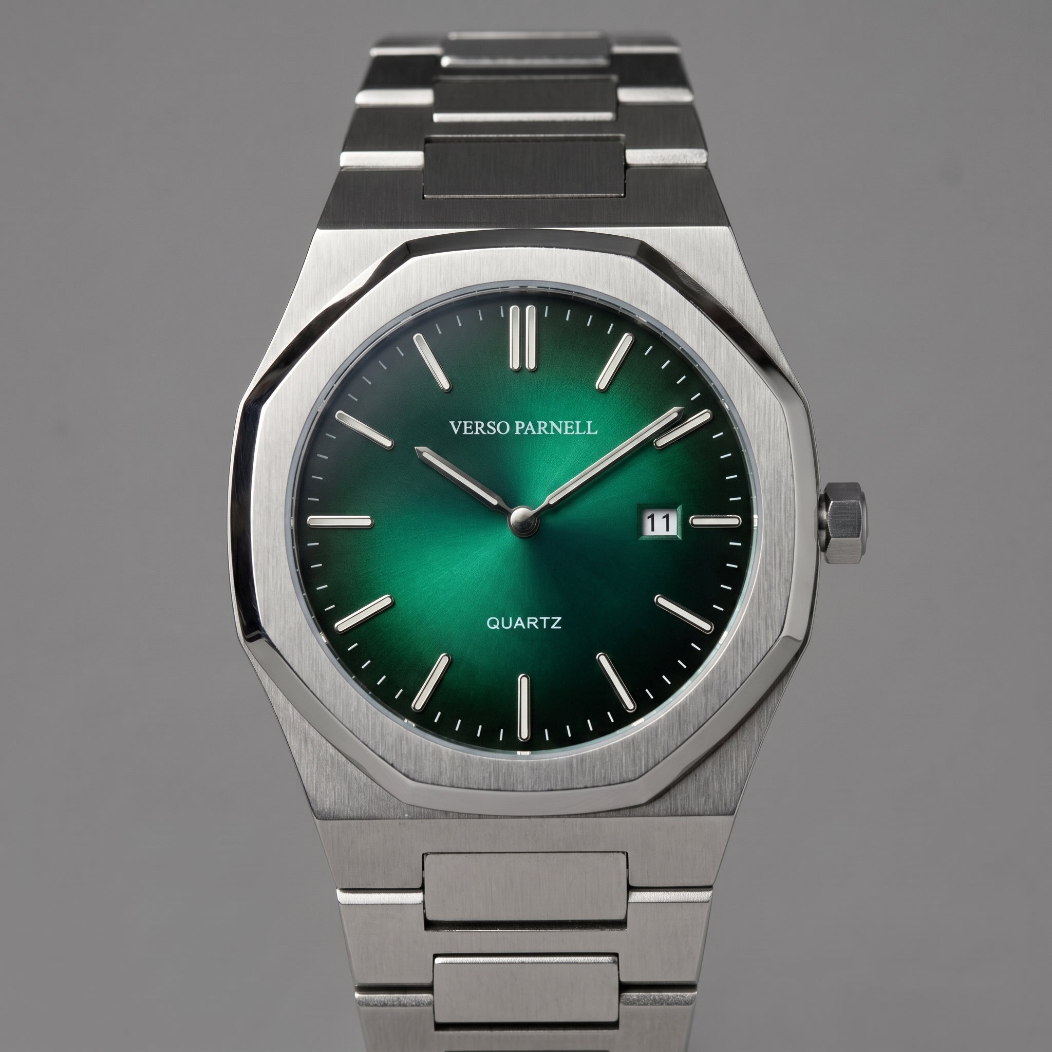 Jade Quartz – Octagonal Integrated Stainless-Steel Watch with Fumé Green Dial