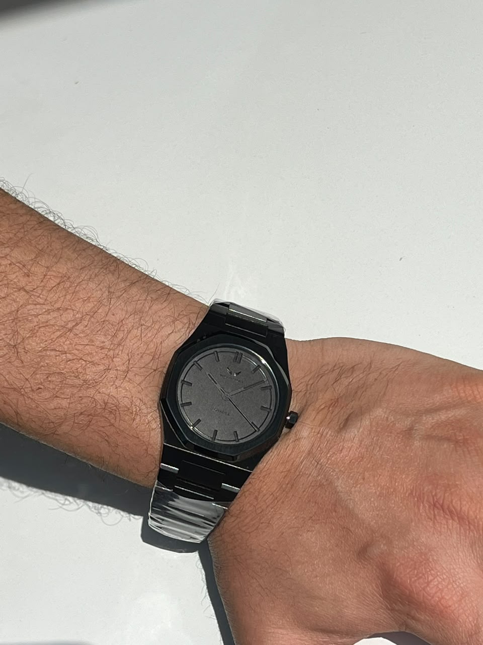 Onyx – Matte Black Quartz Watch for Men