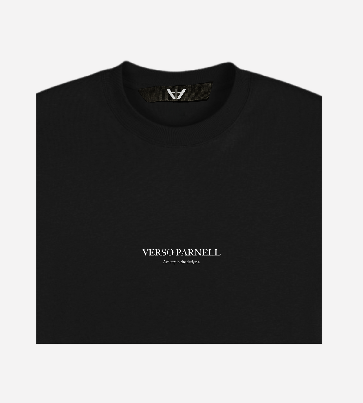 Black Oversize T-Shirt on model – premium streetwear UAE, free GCC delivery | Verso Parnell